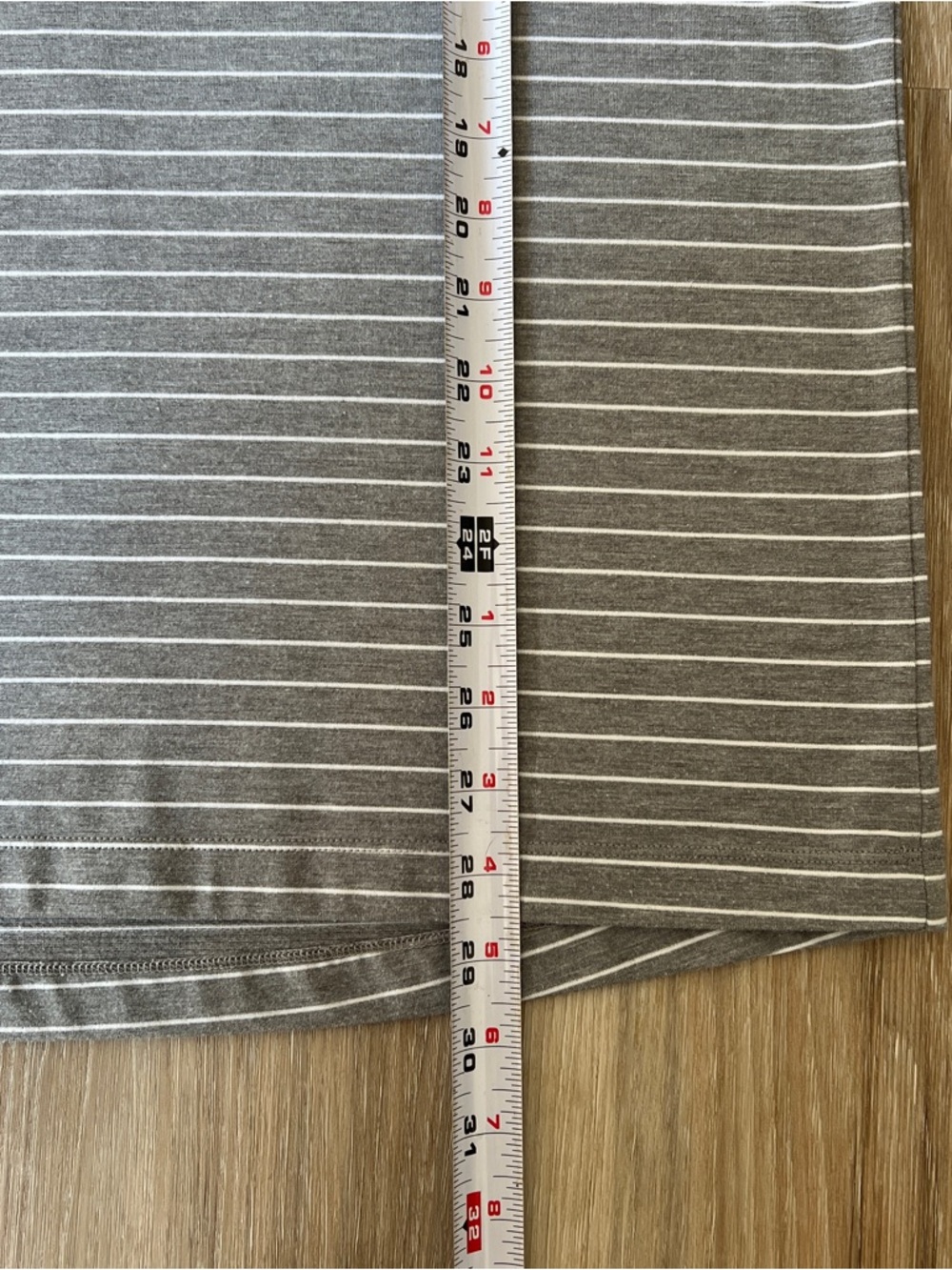 Lululemon Polo Shirt Gray Stripe Short Sleeve Mens Medium No Tag golf tennis - Picture 4 of 5